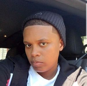 Meet your Posher, Senetta